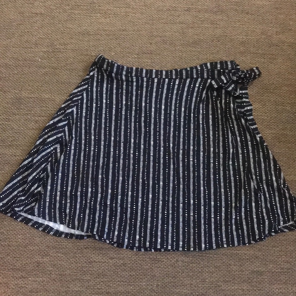 Black & White mini maxi wrap